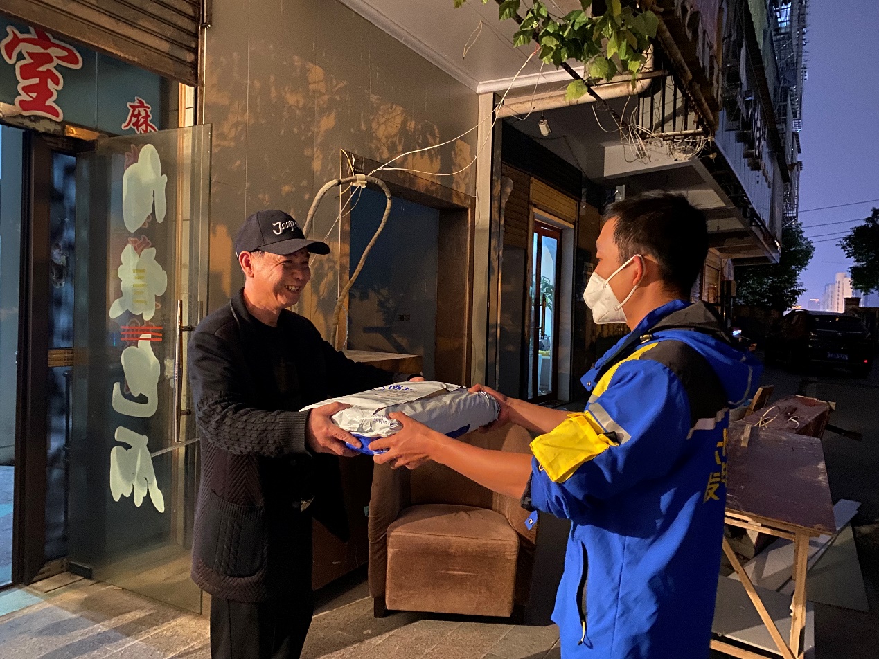 平凡的岗位不平凡的感恩有你,平凡的岗位不平凡的敬业精神