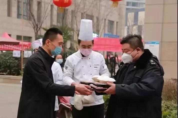 抗疫四集连播,抗疫在线直播观看今天新闻