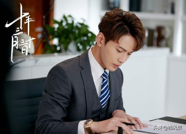 被“卖”到了香港，后自己把自己“买”了出来，太曲折，今已成名