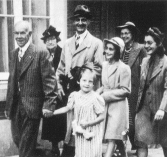 安妮日记读书随笔,安妮日记人文版