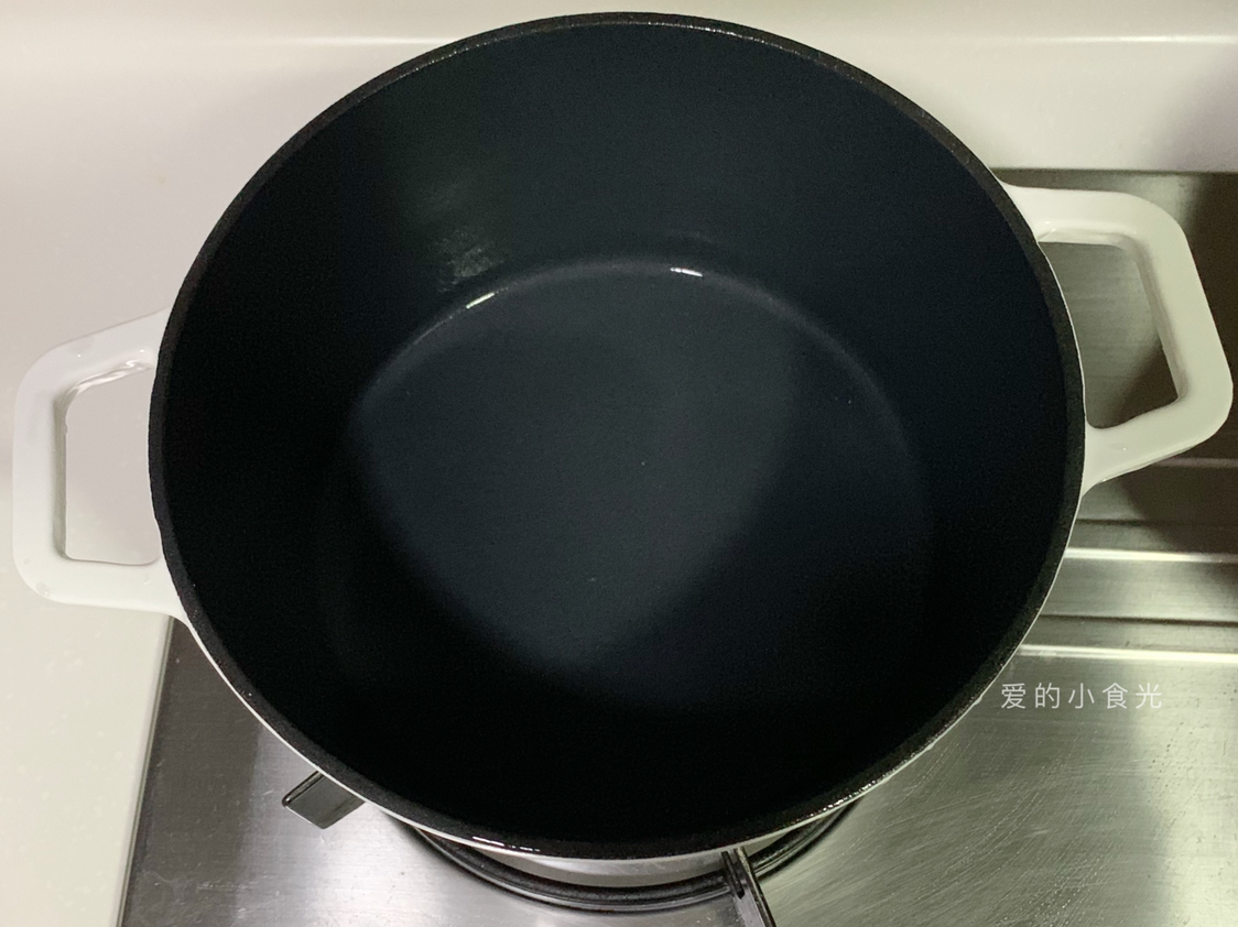 铁锅煎锅开锅的正确方法,不粘锅的正确开锅方法煎鱼