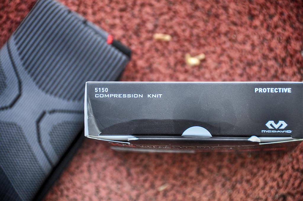 迈克达威防撞护膝测评,迈克达威护膝4200测评