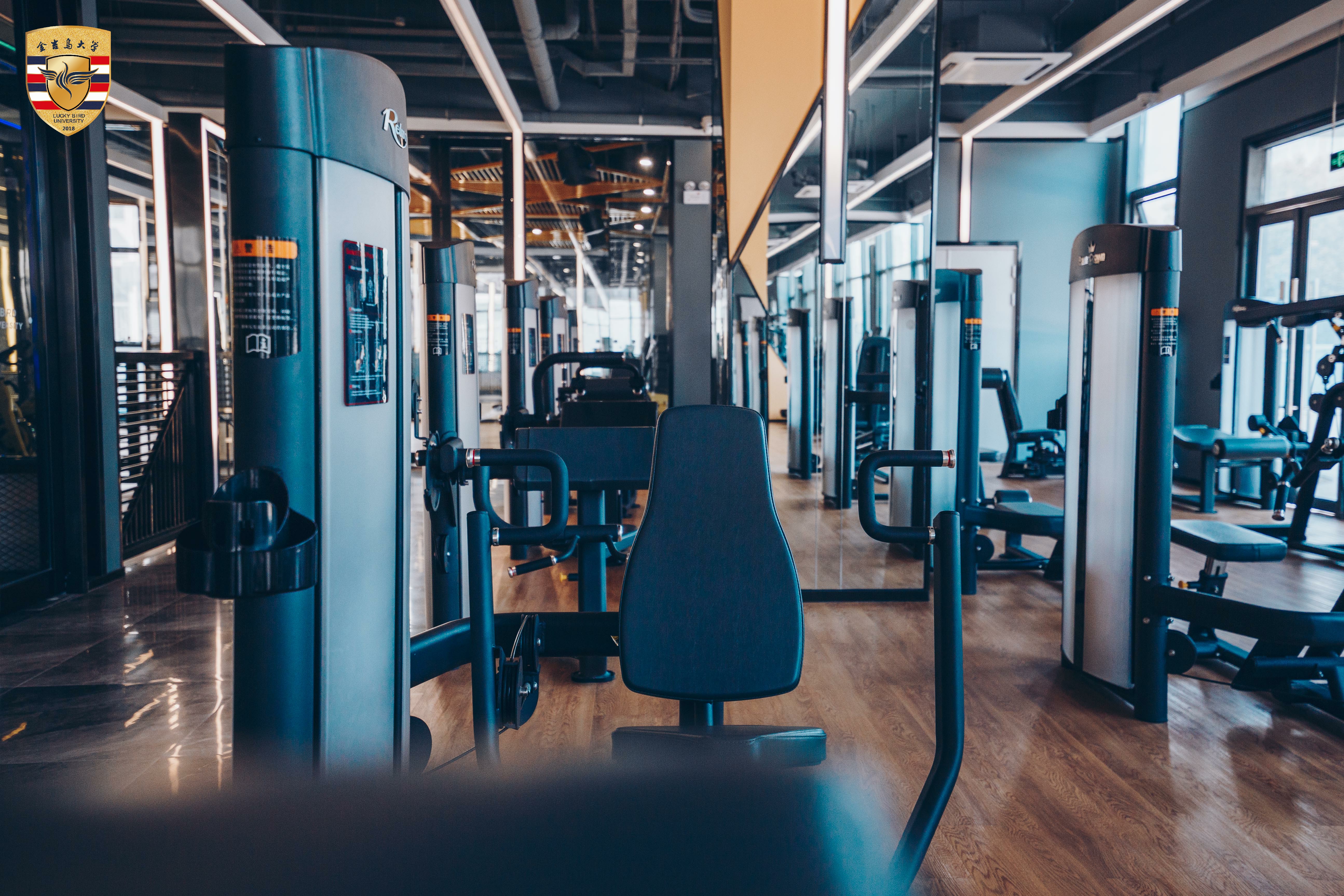 乌鲁木齐健身教练培训学校,上海体适能健身教练培训学校