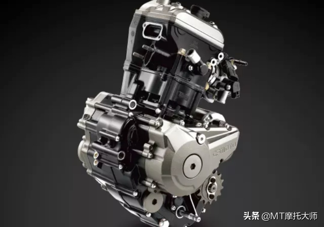 春风仿赛675发动机,飞肯摩托车和春风发动机