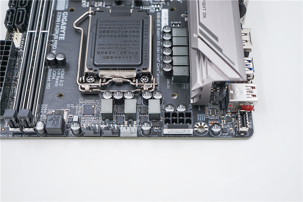 追风者217xe可以装几个硬盘,追风者pk217xe风道解析