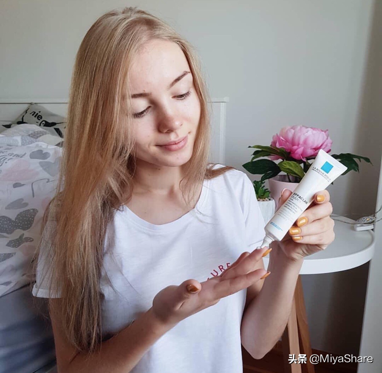 皮肤油脸上痘多了怎么护理,皮肤出油有痘坑怎么办