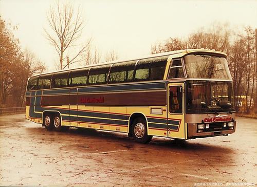 曾经欧洲最大、最先进的高速客车，无奈国产之后却“亡于”政策