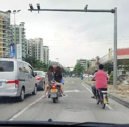 盘点那些爆笑的奇闻怪事