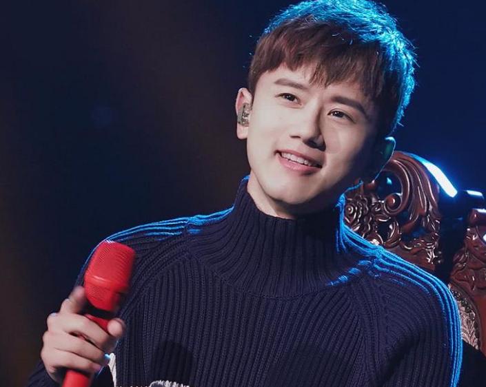 周杰伦和陈奕迅在港台哪个人气高,周杰伦香港演唱嘉宾陈奕迅