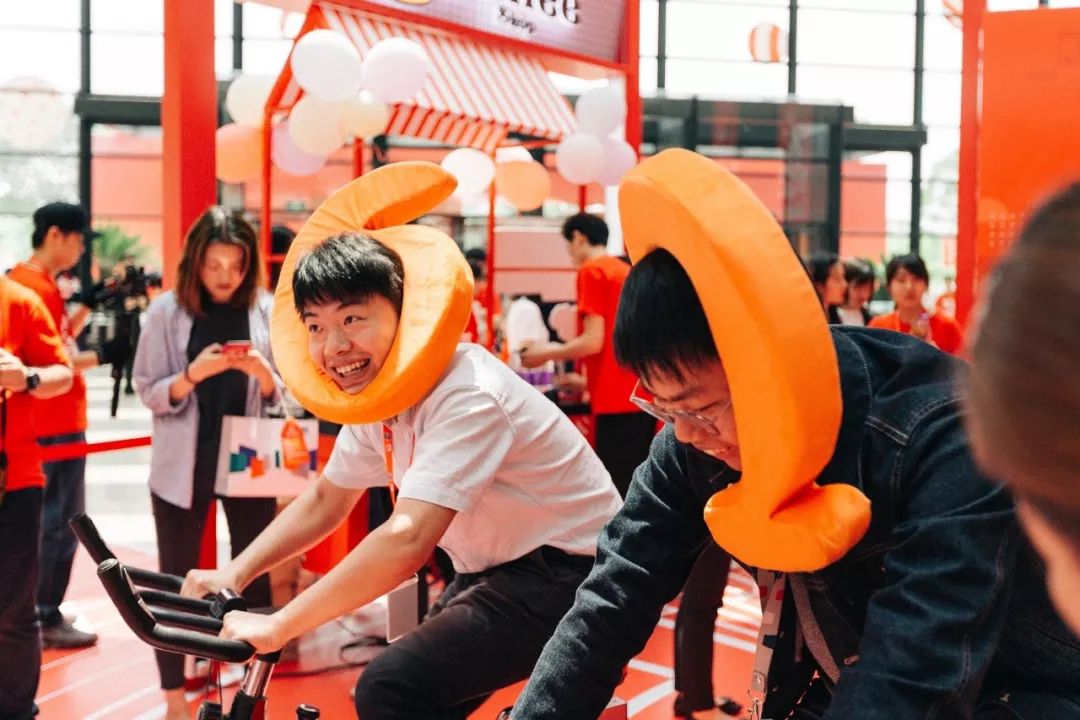 我已经不认识你了，银联