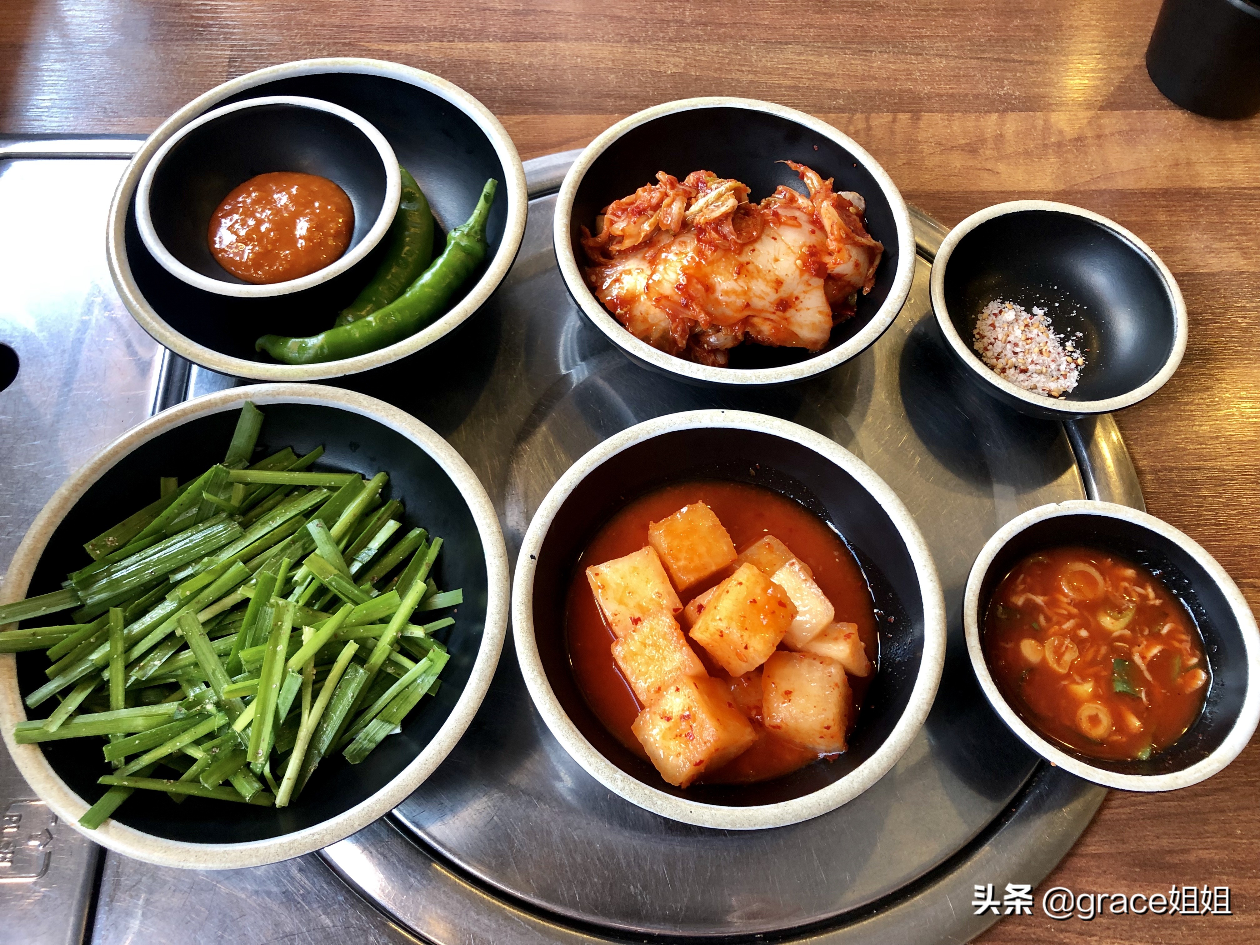 首尔弘大citywalk,2018韩国首尔弘大街头跳舞