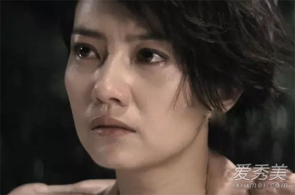 这条鼻唇沟，年龄涨15岁！皮肤保养可不能忽视这里！高圆圆的秘密