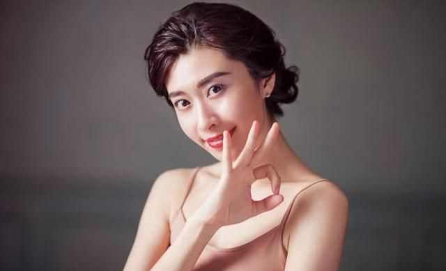 牙膏敷脸可以淡斑吗,牙膏加蜂蜜敷脸有什么效果