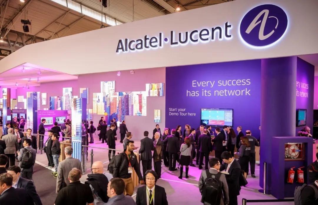 阿尔卡特发展史,阿尔卡特90年代