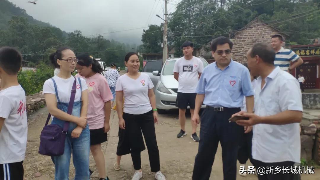 小朋友爱心公益暖人心,关爱孩子奉献爱心的公益活动简介