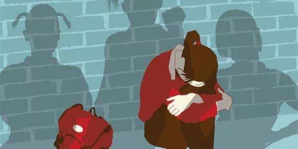 女童眼睛被强塞纸片仅一人道歉,发现孩子被校园欺凌的八个线索