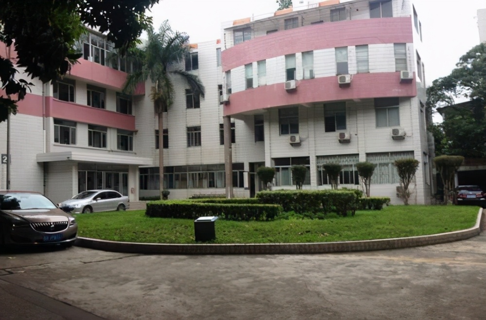 广东科贸职业学院住宿费,广东科贸职业学院宿舍功率用多大