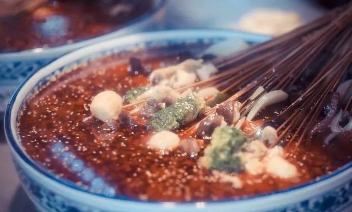 成都旅游远近攻略推荐理由,成都蓉城之秋旅游攻略