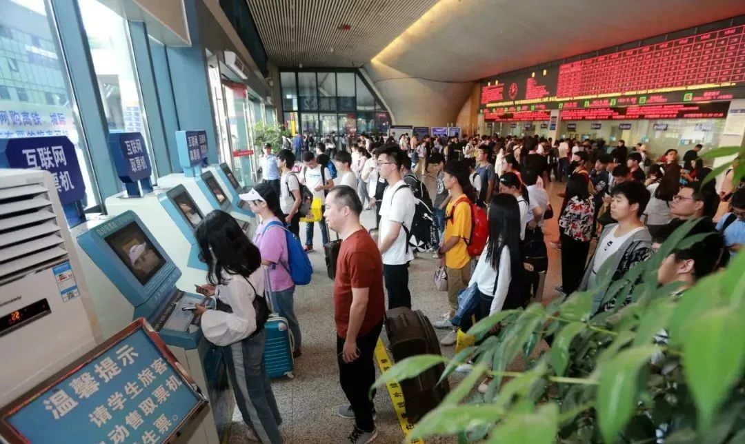 郑州东到南阳东站的高铁,南阳东站到站时刻表