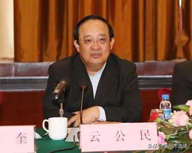 新闻儿童开车上高速视频,小学生2021年法治热点案例