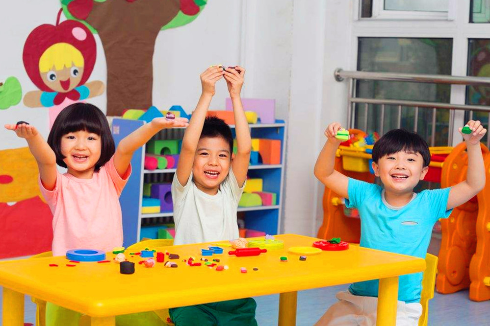 4岁宝宝不肯去幼儿园,宝妈费尽心机都无用,对症下药才是重要