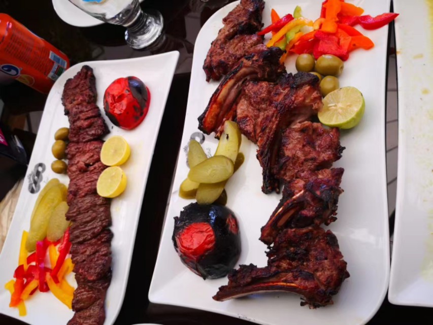 德黑兰摩的之旅视频,逛德黑兰街景