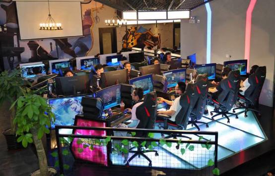 最好用的网咖,网咖新模式水吧