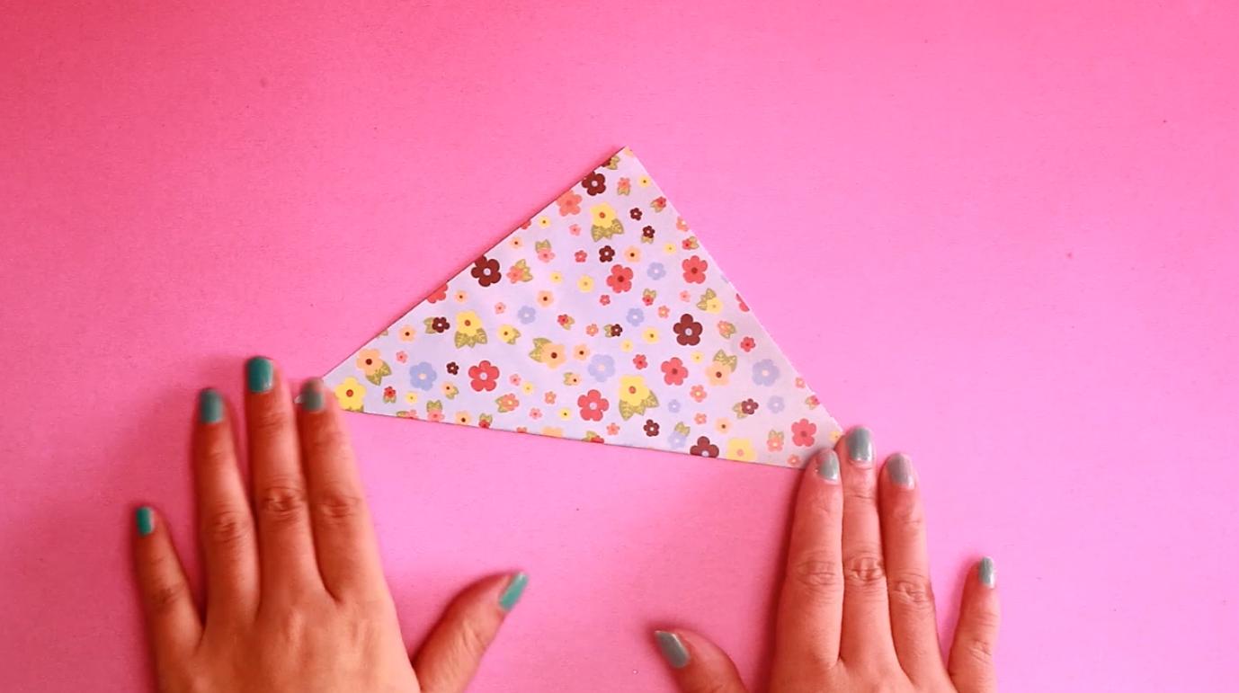 不用剪刀不用胶折纸做自行车,不用胶带不用胶水就能做出高跟鞋