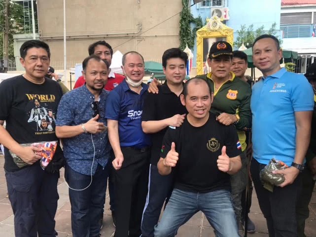 泰国球王瓦塔纳亲自下场助力抗疫：能为同胞做些事我很快乐