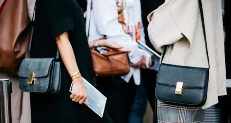 今年流行夏季时尚百搭小众小方包,最近流行大牌女套装