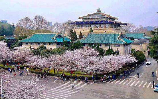 广州、北京、武汉、南京、上海，谁才是中国第一“大学城”？