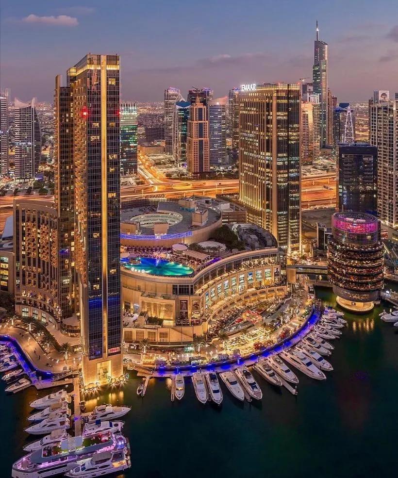 中国人在迪拜的平均工资,中国人在迪拜的工资