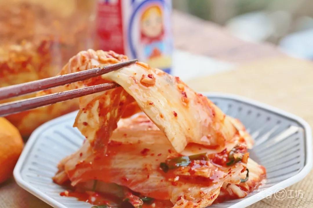 辣白菜怎么做去掉生白菜味,自制无糖辣白菜的腌制方法