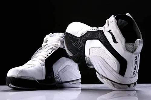 奥尼尔shaq系列篮球鞋,球鞋推荐高颜值李宁全白