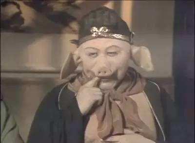 八戒下河猪下水下联,八戒洗澡猪下水的下一句是什么