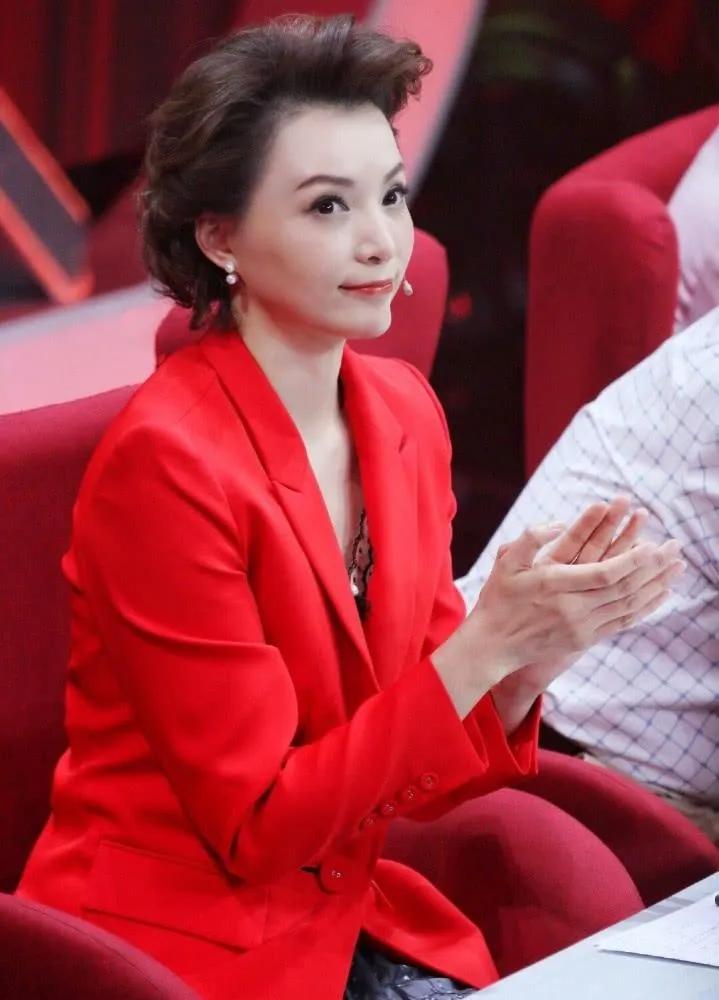 董卿经典语录壁纸,董卿手机壁纸