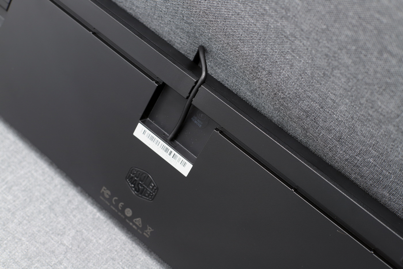 了解樱桃轴入门级机械键盘，从酷冷CK370开始