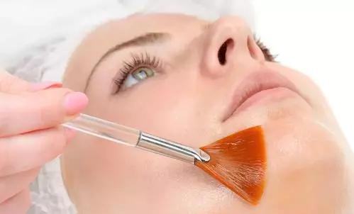 怎么分辨毛孔越来越大的原因,什么可以使毛孔打开