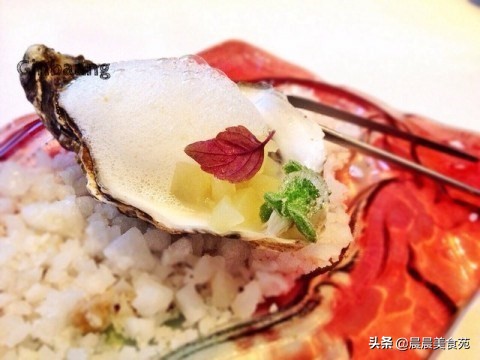 泰国曼谷街头美食草莓冰沙,泰国高档特色美食