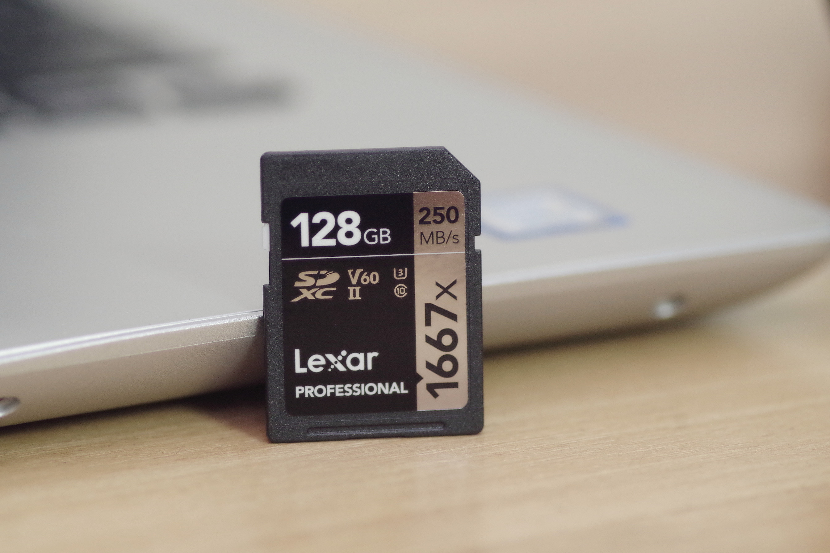 雷克沙1tbtf存储卡测评,雷克沙512g内存卡评测