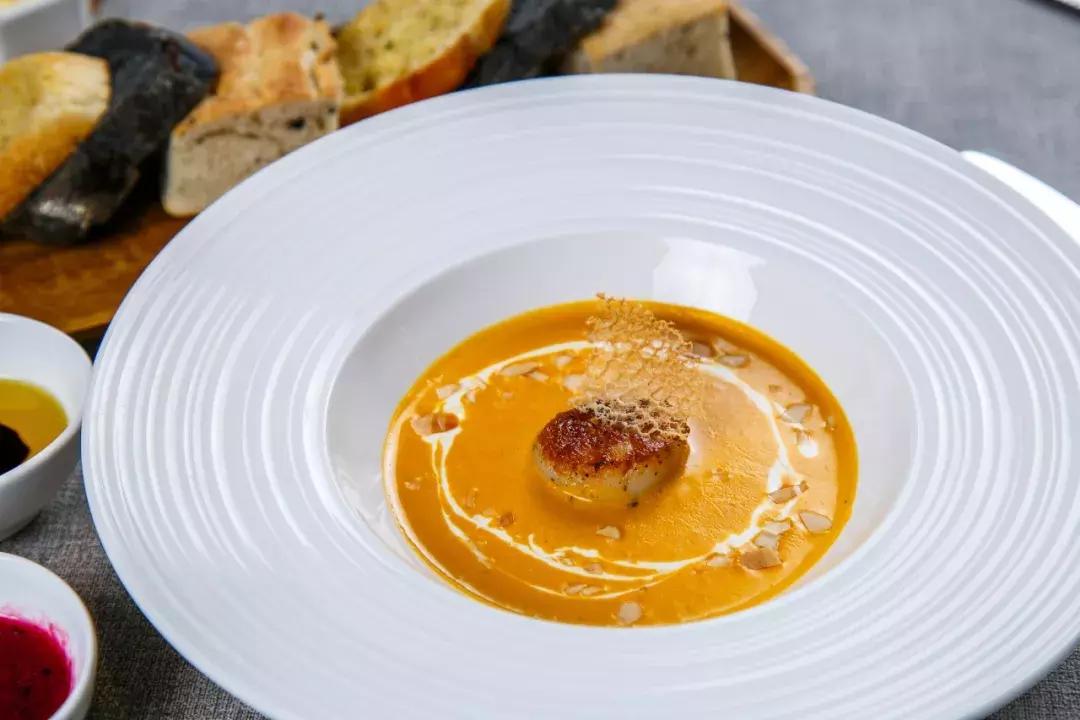 万元抽奖!送戴森卷发棒+TF口红!这家花园西餐厅让我开始嫌弃男友!