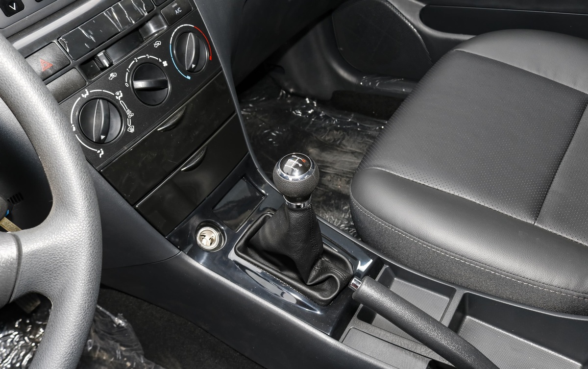 比亚迪f32020款豪华用车感受,2020款的比亚迪f3