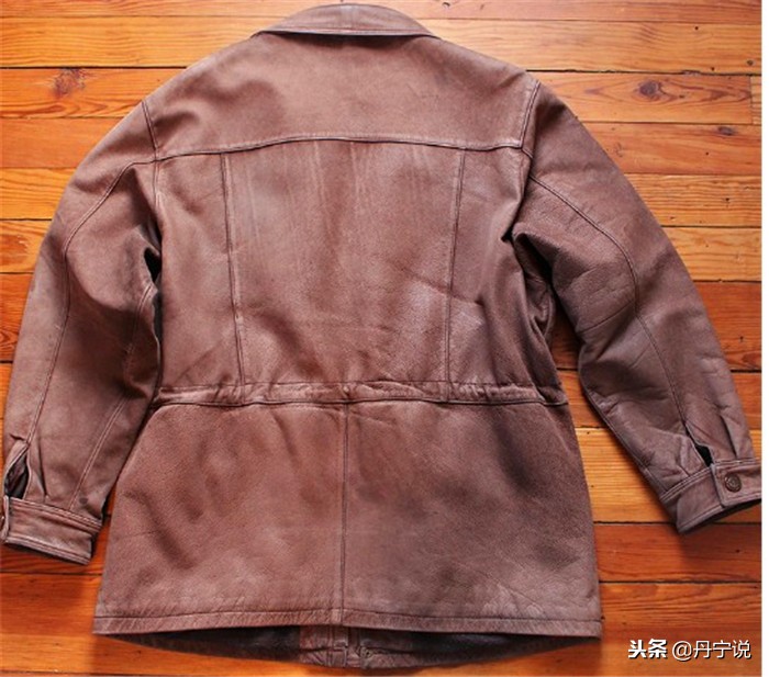 复古皮夹克怎么选,今年最流行的新款皮夹克