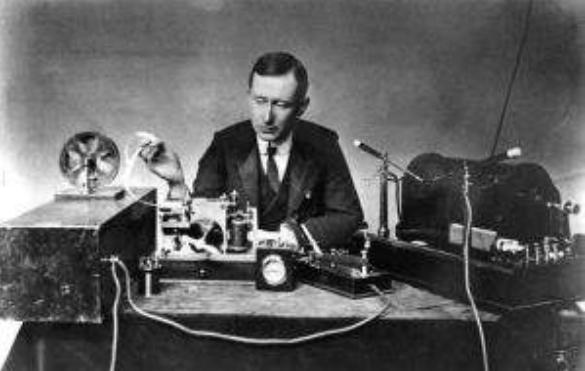 手机上网原理,手机打电话同时上网原理