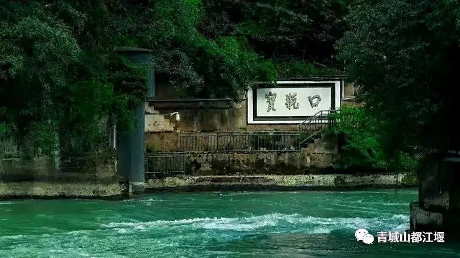 在古村落拍照怎么摆姿势好看,在古堰拍照姿势