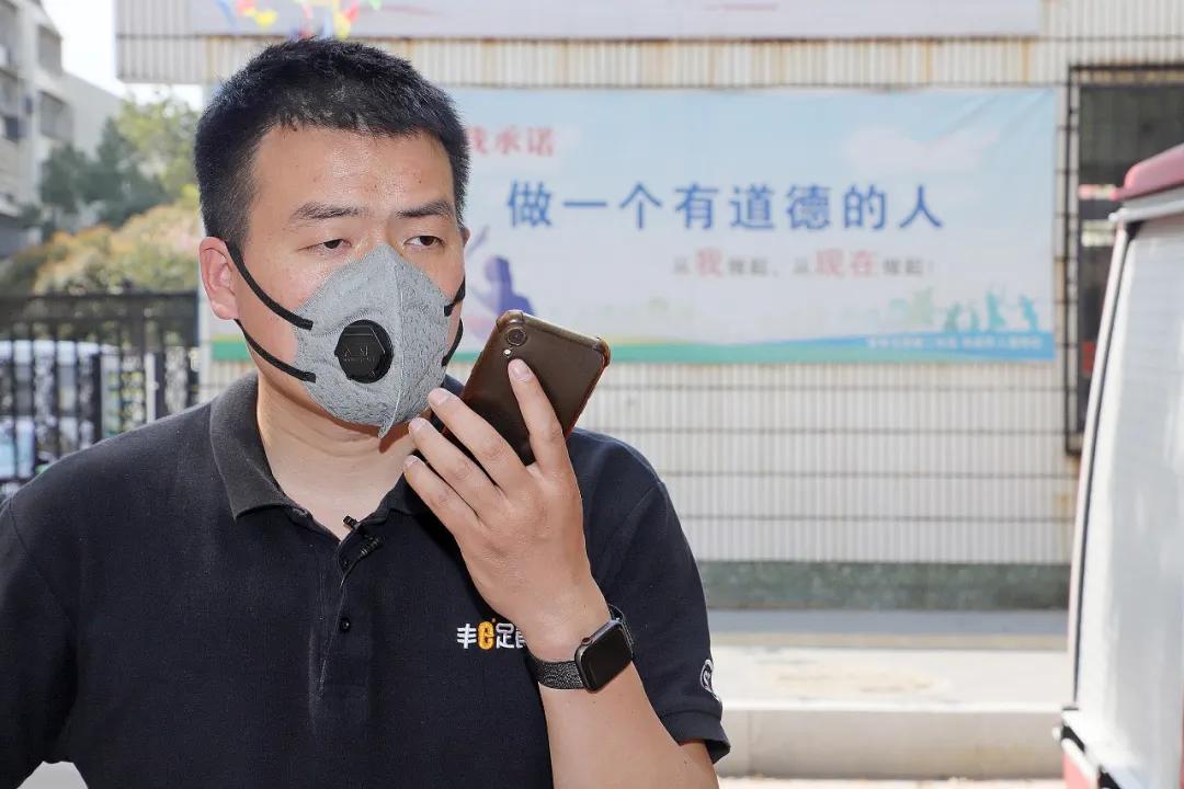 凡人英雄汪勇：住常青花园习惯了相互照应