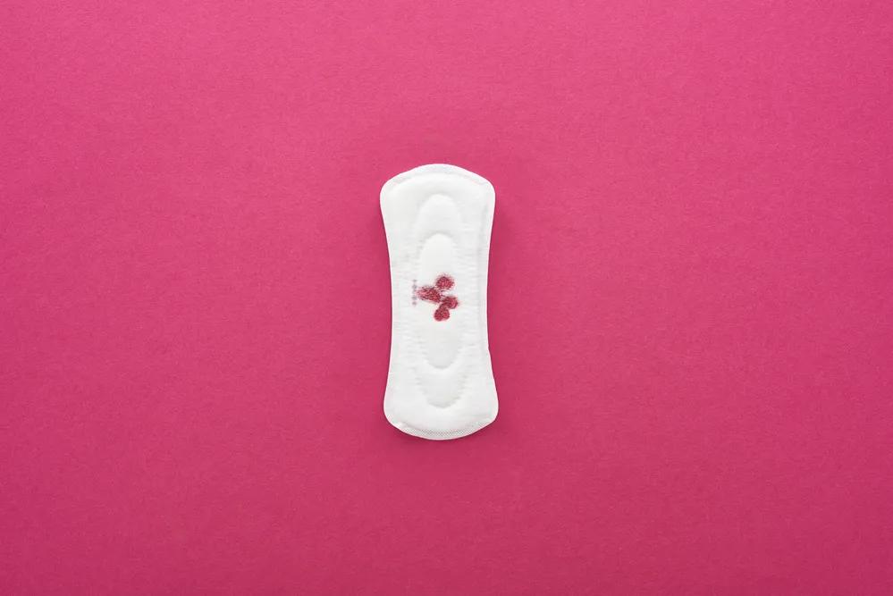 几点睡觉算是熬夜对身体有伤害,每天晚上几点睡觉才不算熬夜