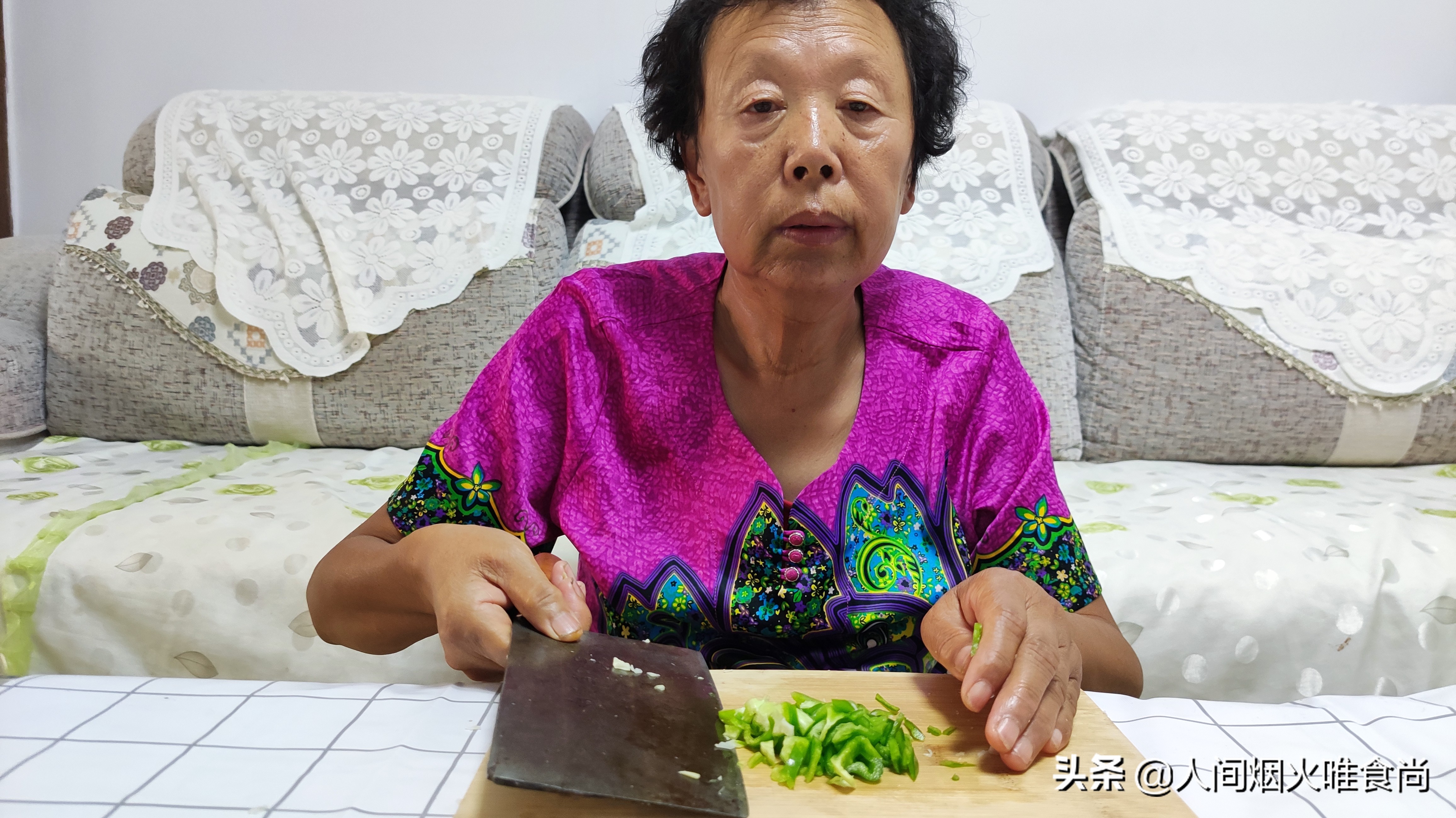 鲜笋炒肉丁,竹笋炒肉丝拌面怎样做才好吃