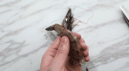 比菜刀锋利的剪刀,比剃须刀还锋利的菜刀