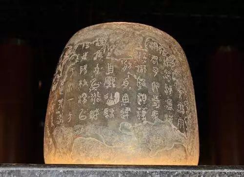 最近很火的生僻字是什么,最近很火的一首生僻字